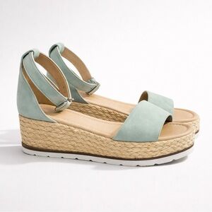 Dolce Vita Baker Platform Wedge Espadrille in Soft Mint - Size 8